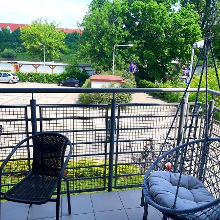 Na Grobli 123 Apartment Вроцлав Екстериор снимка